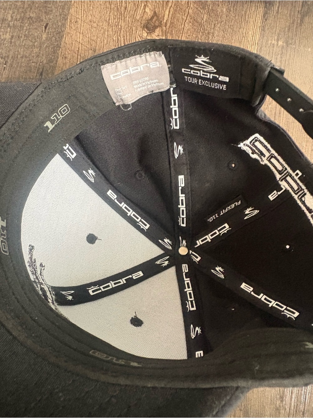 Men's Tour Exclusive Counts Performance Golf Hat - Picture 4 of 5